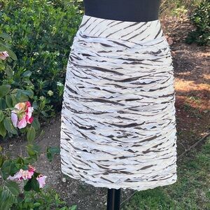 Per Se pencil skirt with layered ribbon-like textures  - size 6